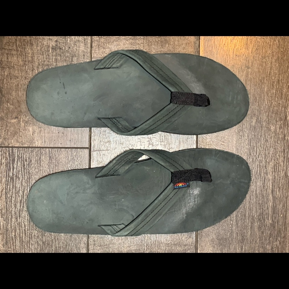 Rainbows size 13